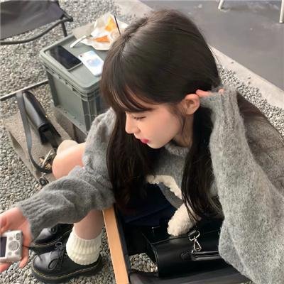 劳拉·马尔斯的眼睛