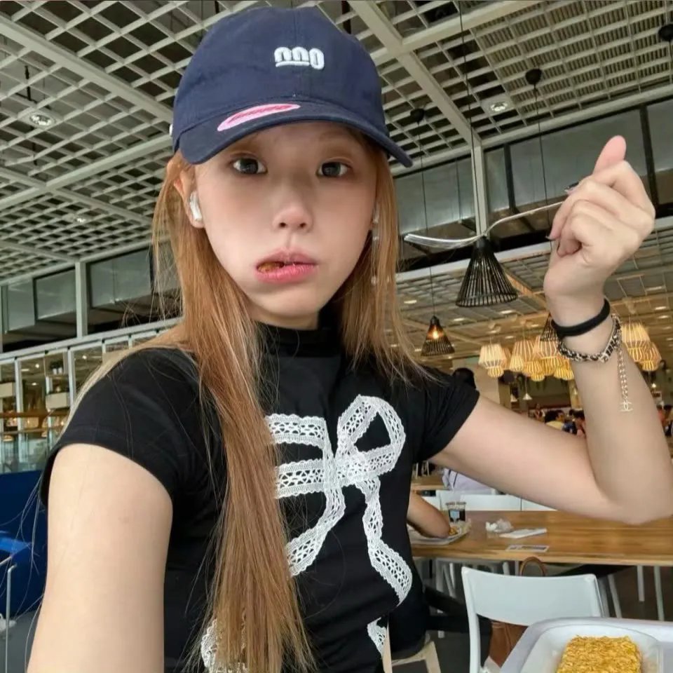 她在梦中跳舞